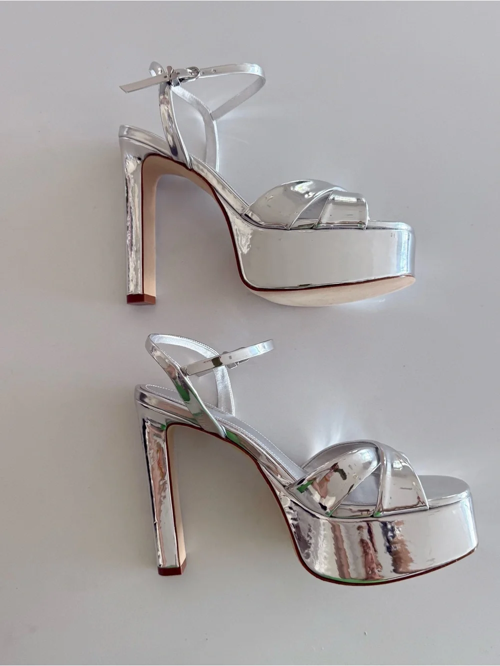 Larroude details •upper